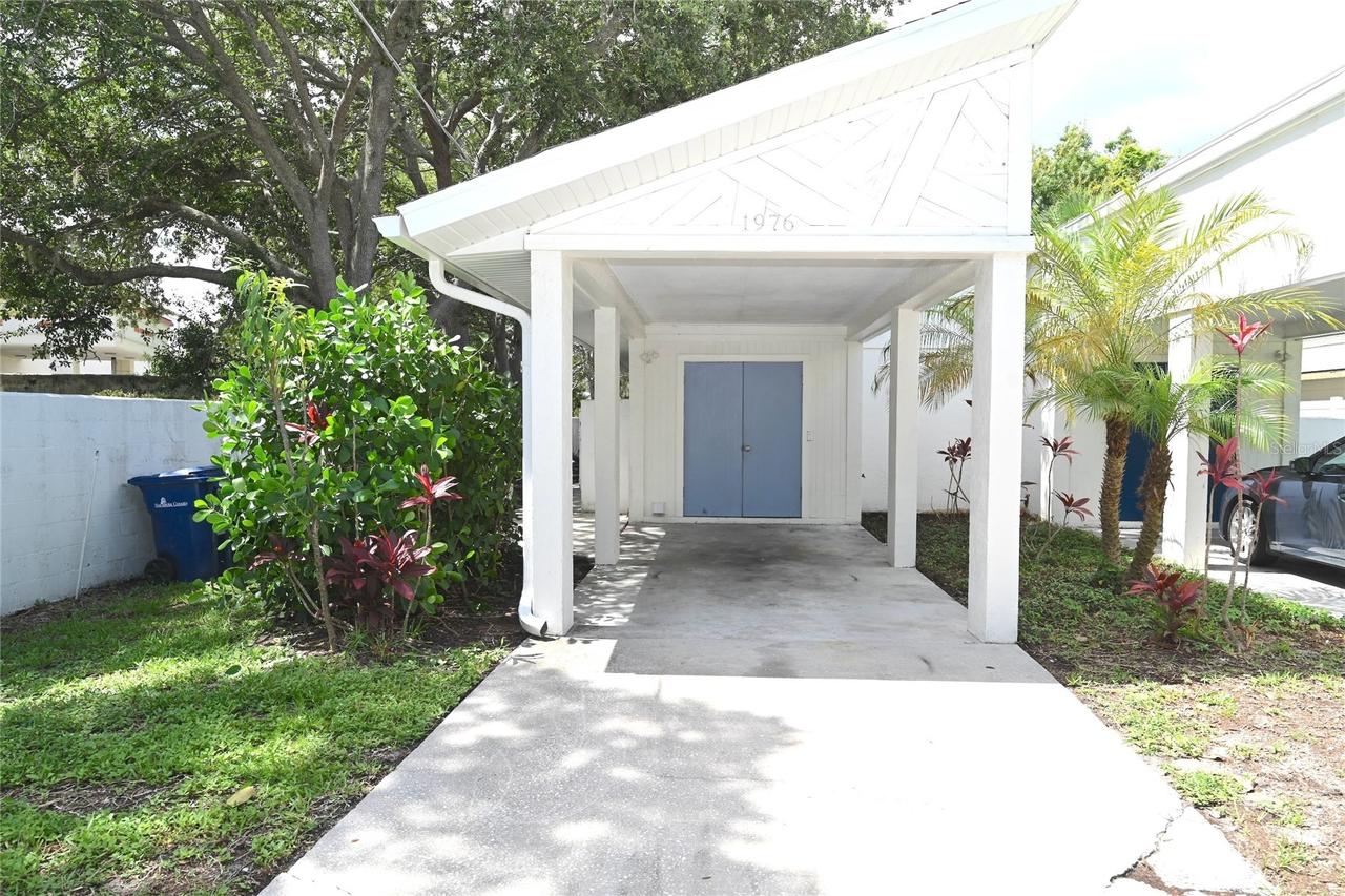 1974/76 Debbie St., Sarasota, FL 34231