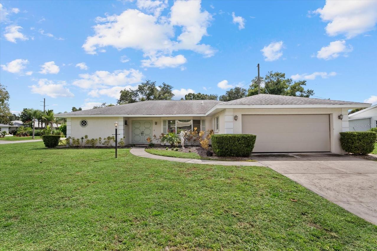 3378 Kenmore Dr., Sarasota, FL 34231