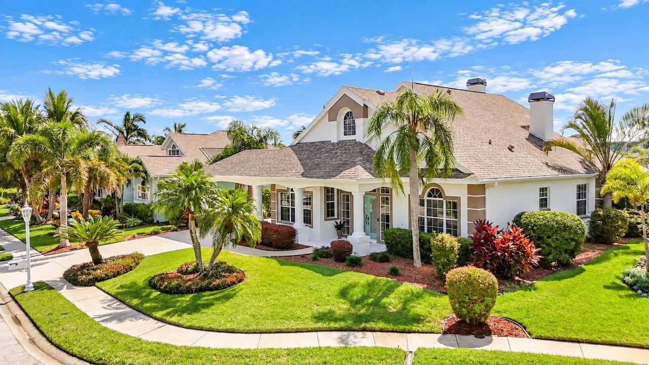 4716 Starboard Dr., Bradenton, FL 34208
