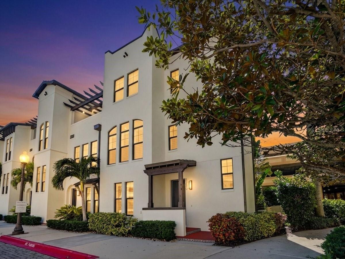 1250 May Ln., Sarasota, FL 34236