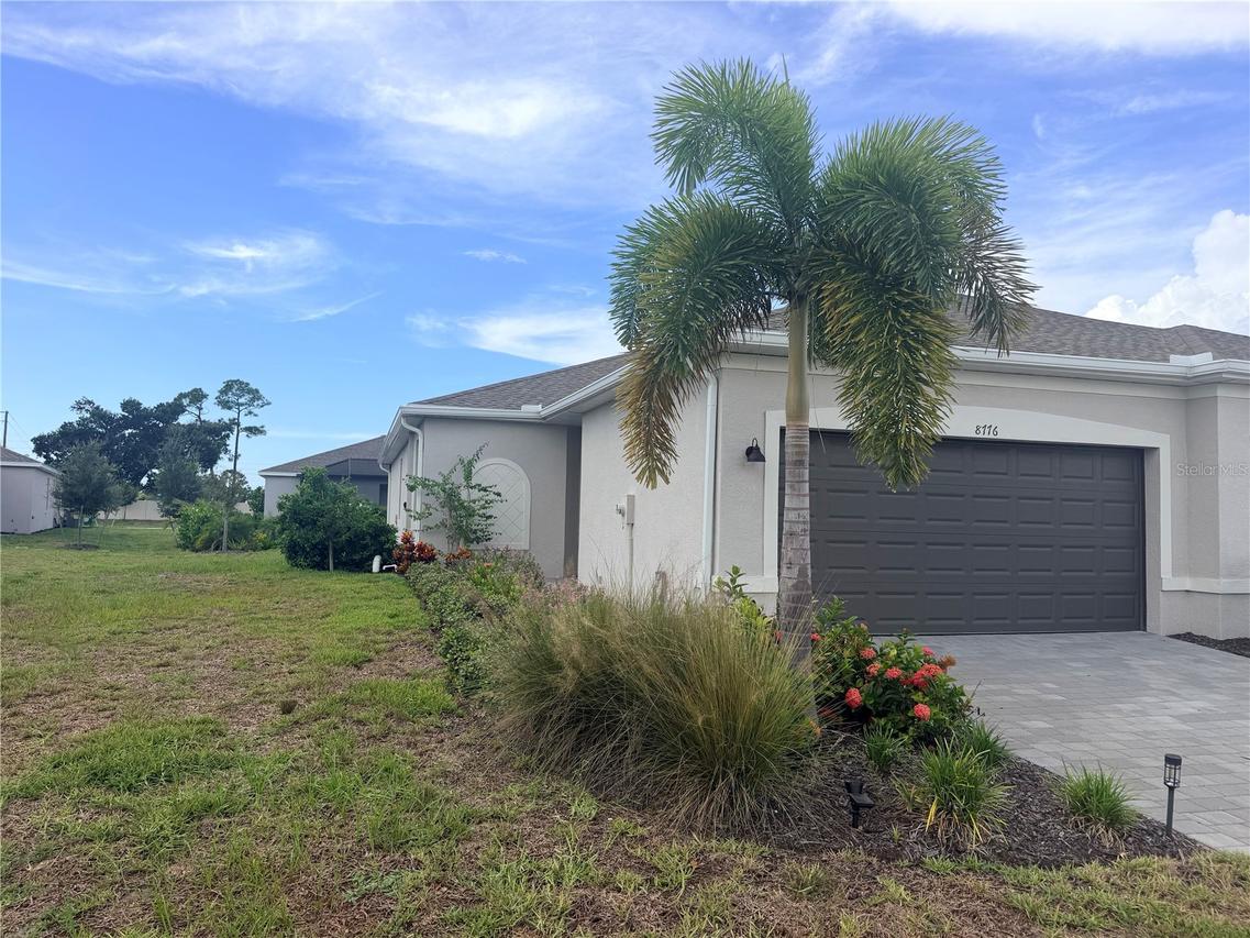 8776 Saint Kitts Cir., Englewood, FL 34224