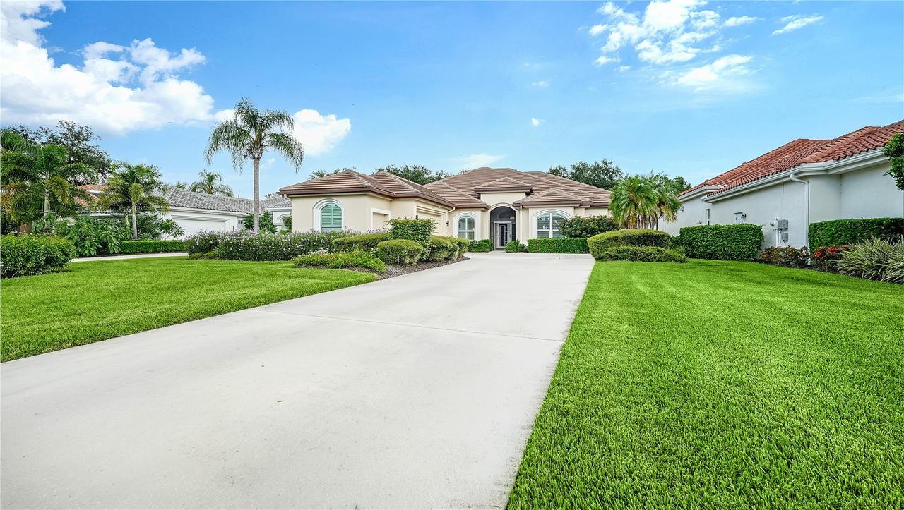 2494 Dick Wilson Dr., Sarasota, FL 34240