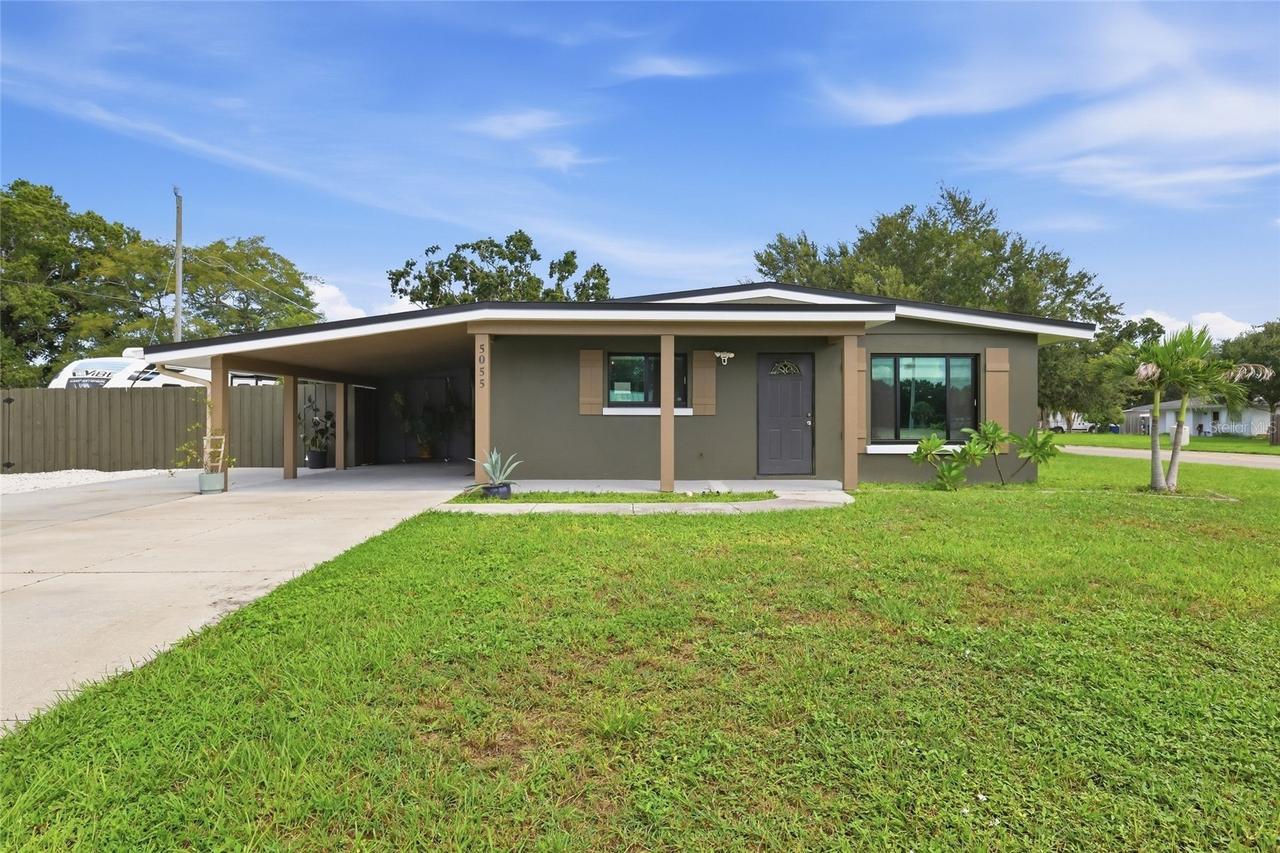 5055 Lahaina Dr., Sarasota, FL 34232