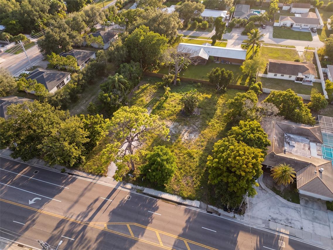 2328 Webber St., Sarasota, FL 34239