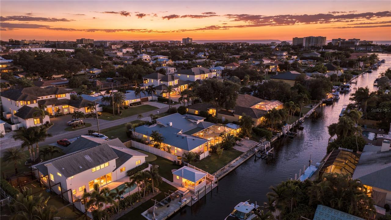 1741 Stanford Ln., Sarasota, FL 34231