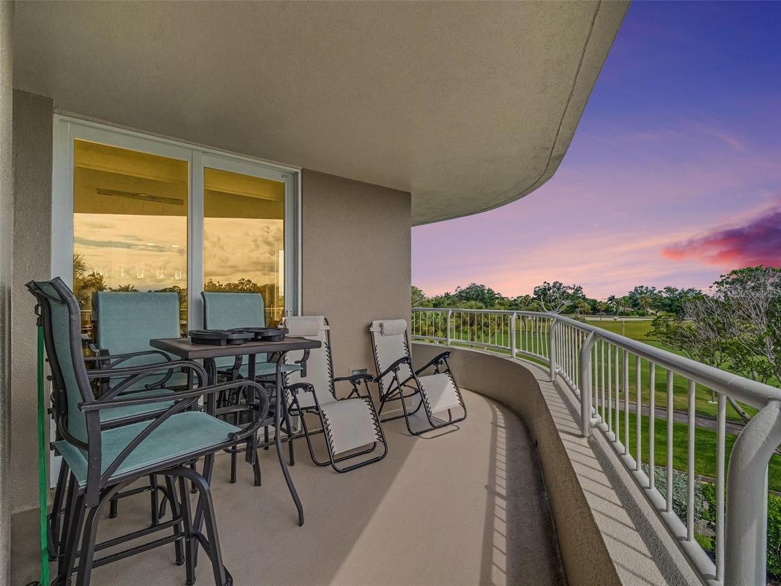 775 Longboat Club Rd. #304, Longboat Key, FL 34228