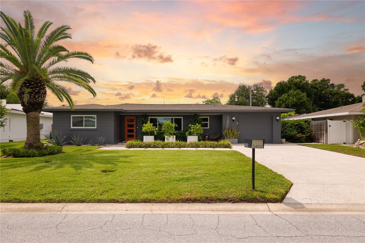 3402 S School Ave., Sarasota, FL 34239