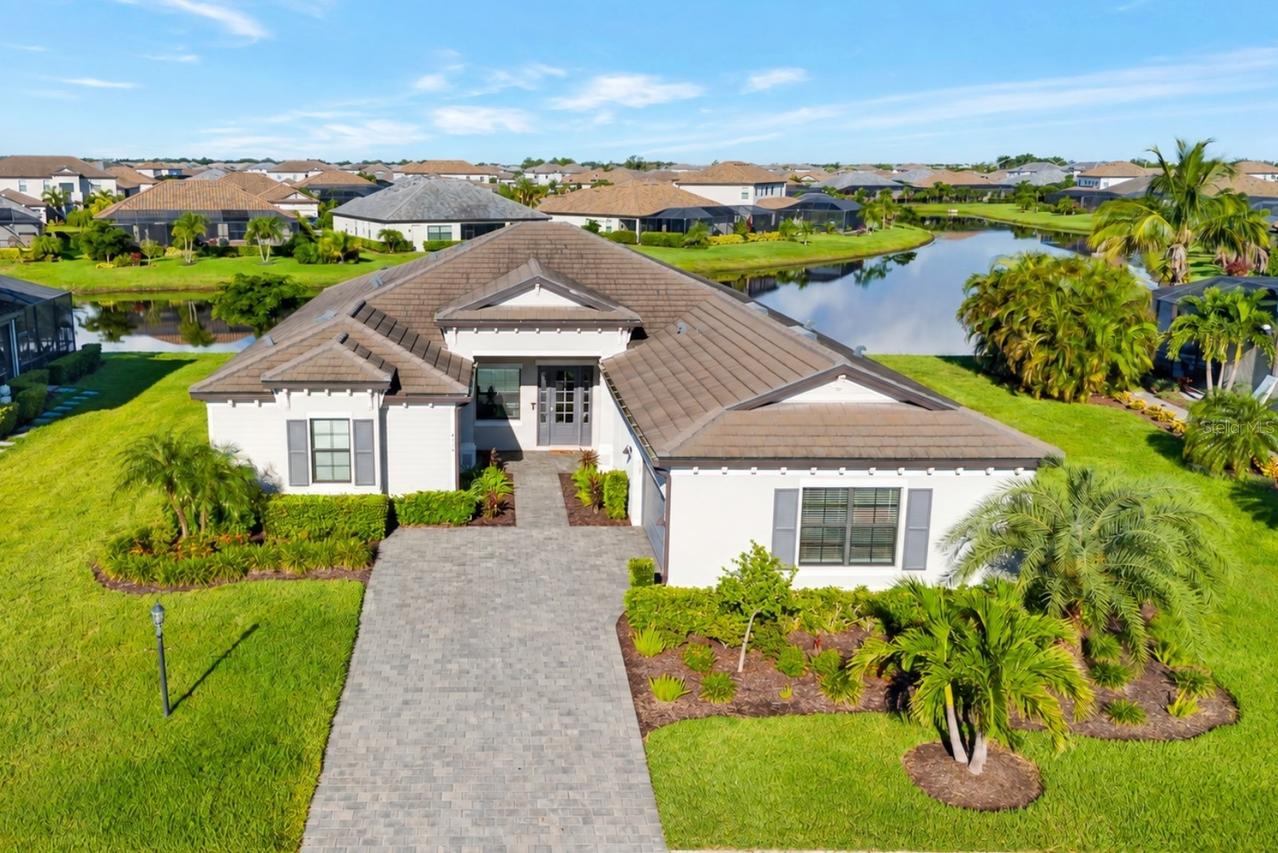 4914 Lighthouse Bay Ln., Bradenton, FL 34211