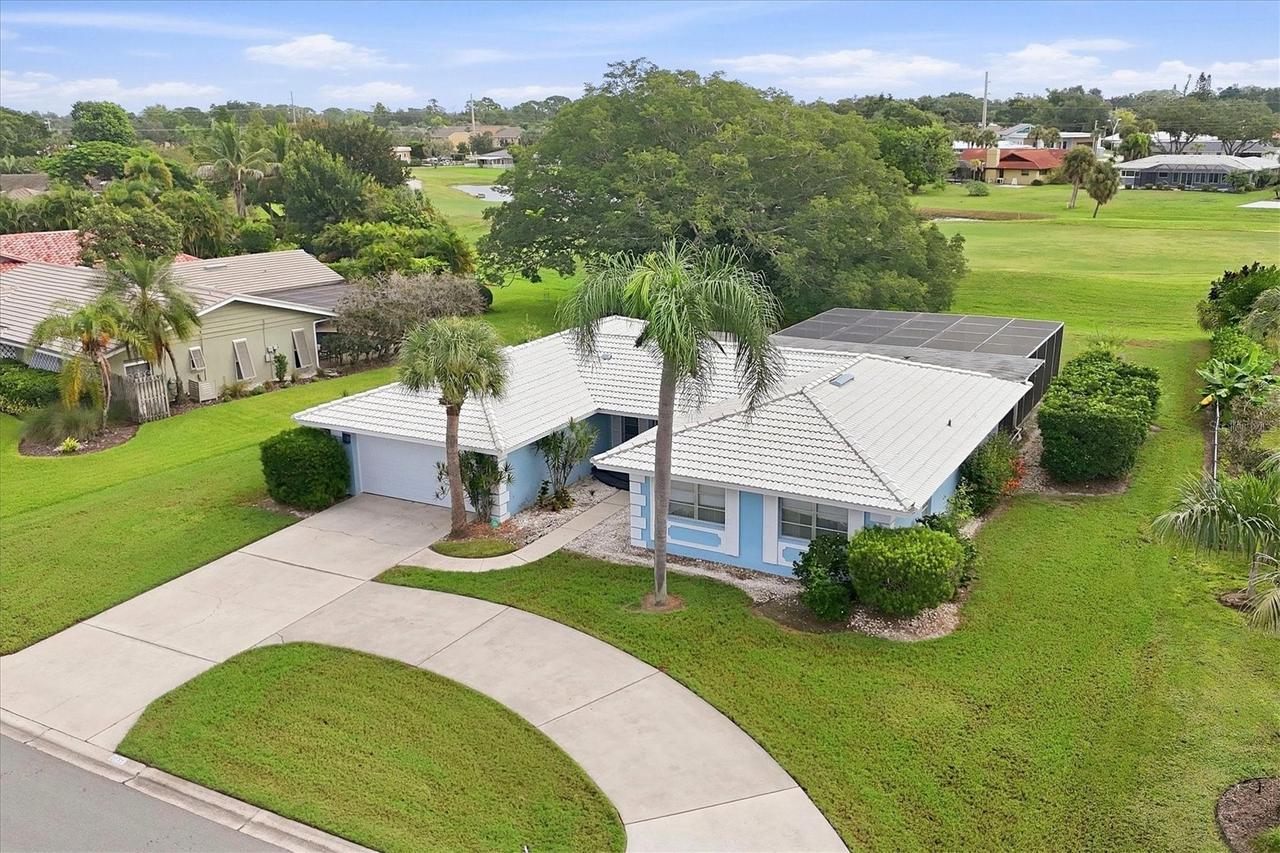2243 Brookhaven Dr., Sarasota, FL 34239