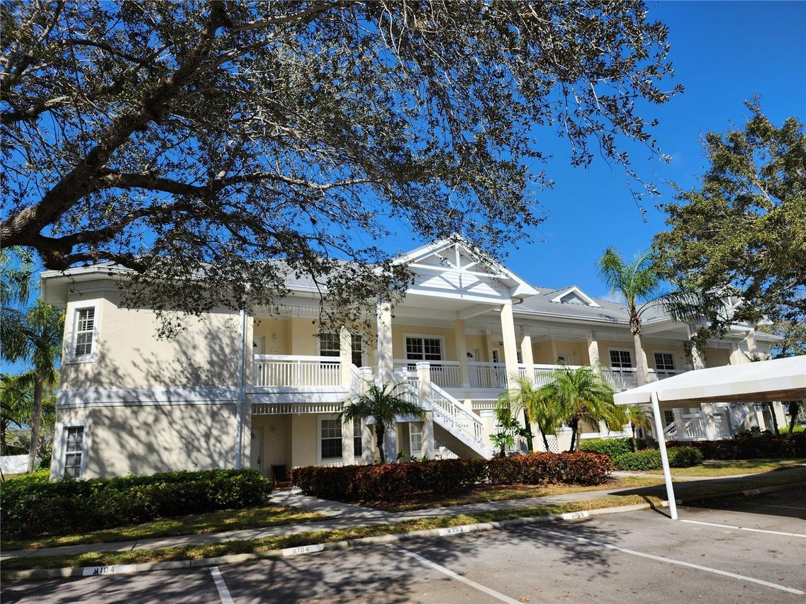3701 54th Dr. #203, Bradenton, FL 34210