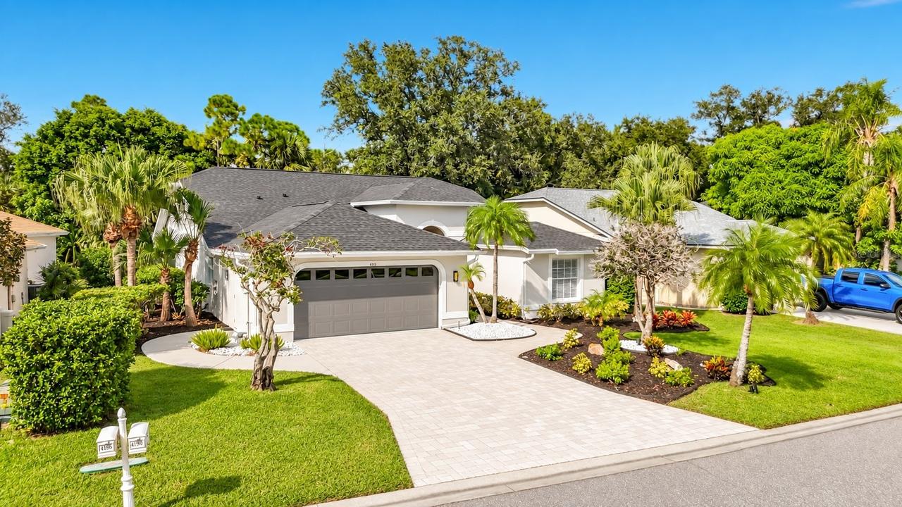 4190 Westbourne Cir., Sarasota, FL 34238