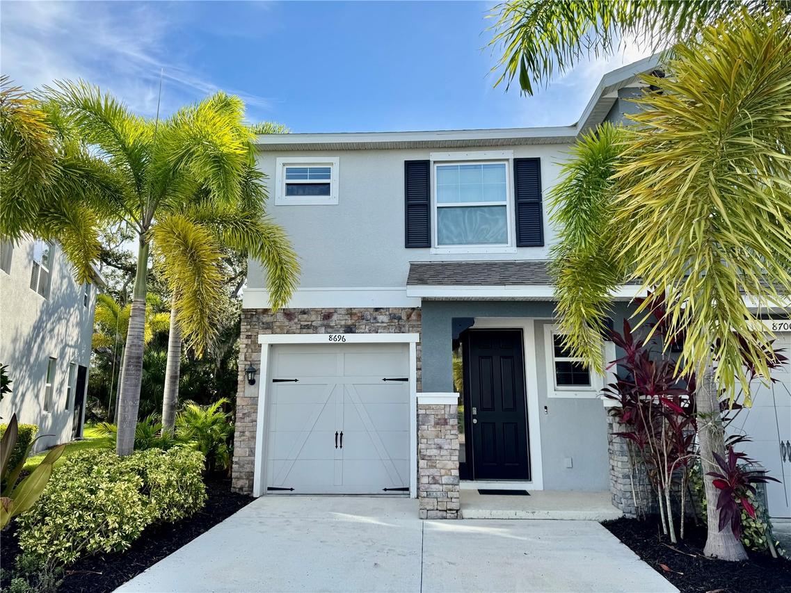 8696 Ice Wine St., Sarasota, FL 34238