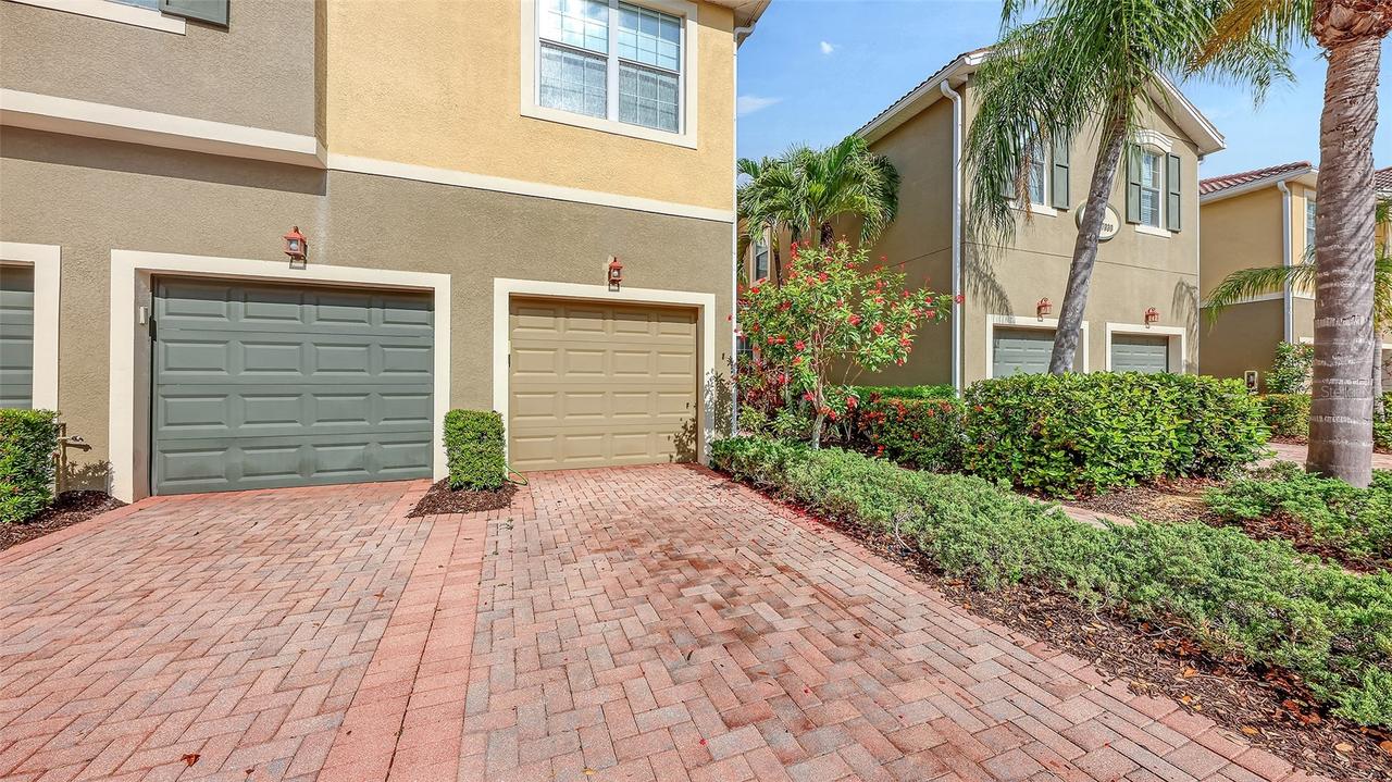 7927 Moonstone Dr. #26-102, Sarasota, FL 34233