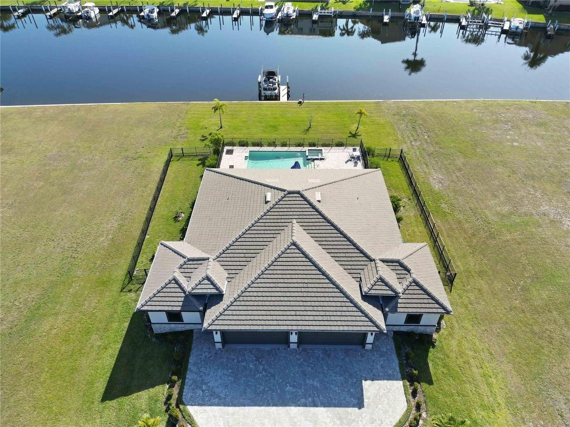 3240 Woodthrush Dr. #111 & 112, Punta Gorda, FL 33950