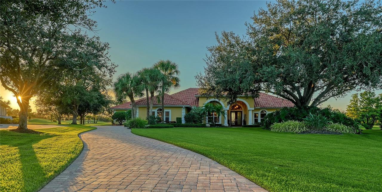 8250 Hugh Alison Pl., Sarasota, FL 34240