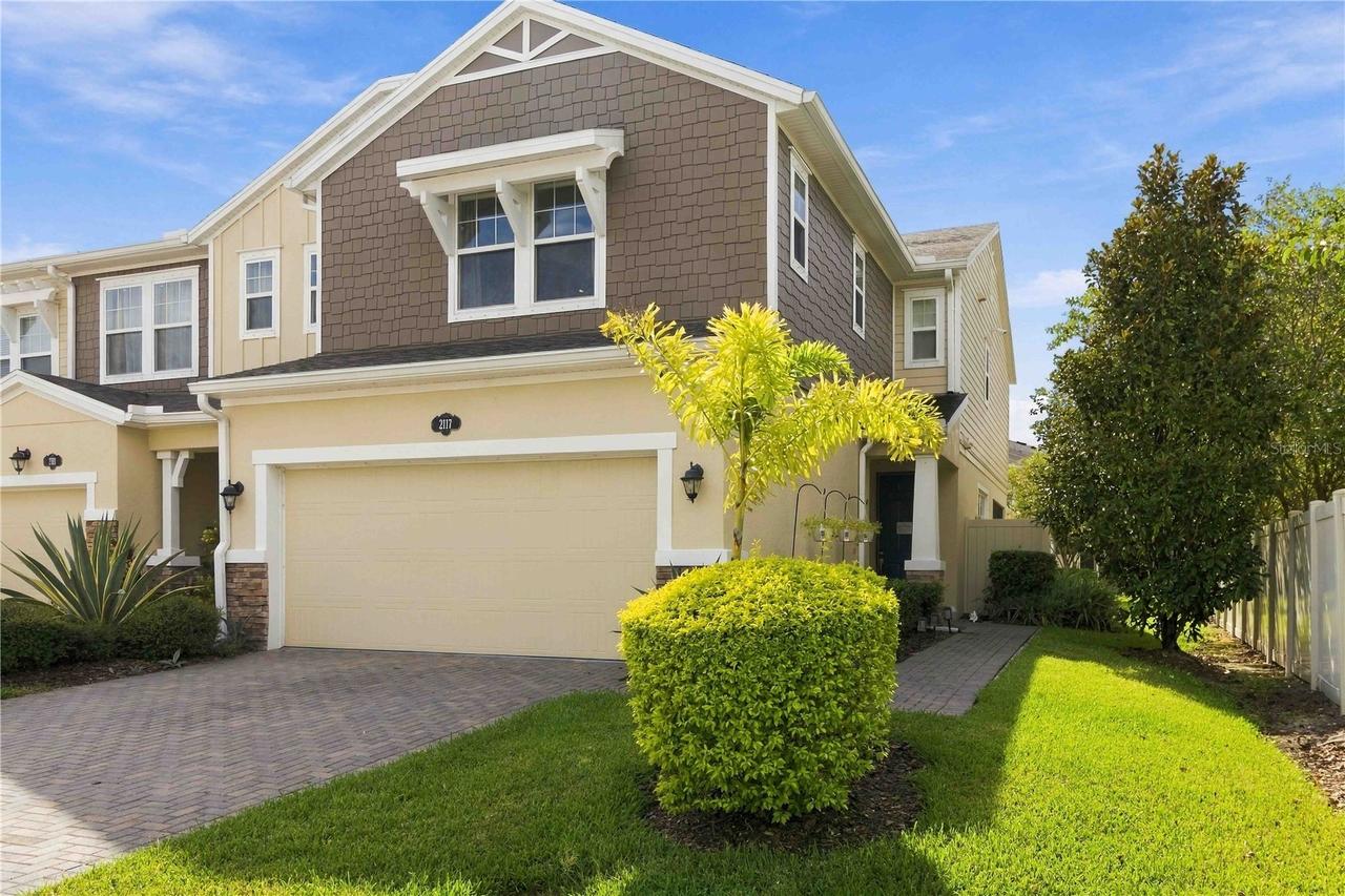 2117 Lake Waters Pl., Lutz, FL 33558