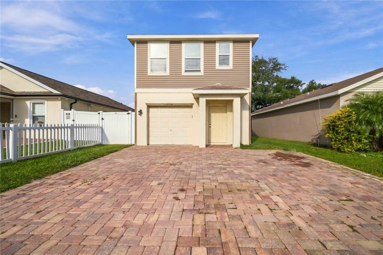 4118 11th St., Bradenton, FL 34208