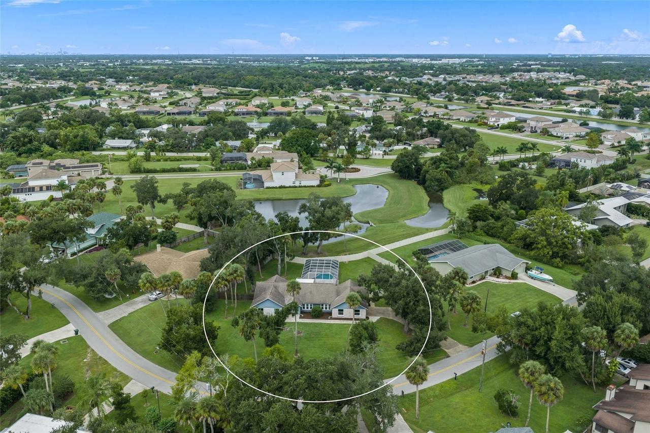 2130 E Leewynn Dr., Sarasota, FL 34240