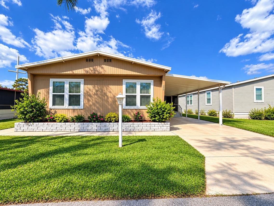 921 Faith Cir. #35, Bradenton, FL 34212