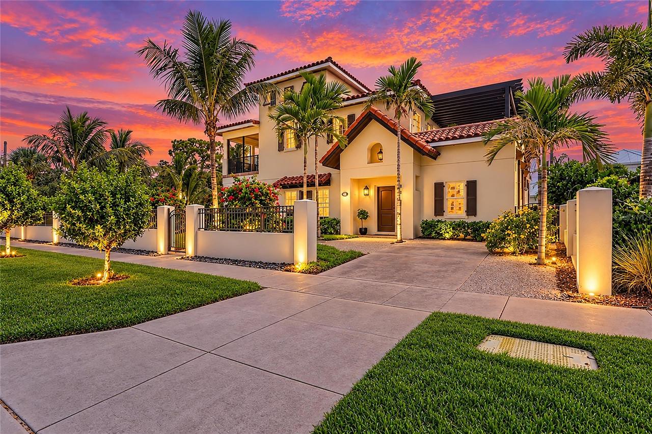 301 Ponce De Leon Ave., Venice, FL 34285