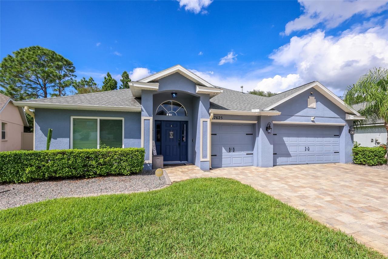 7625 Nottinghill Sky Dr., Apollo Beach, FL 33572