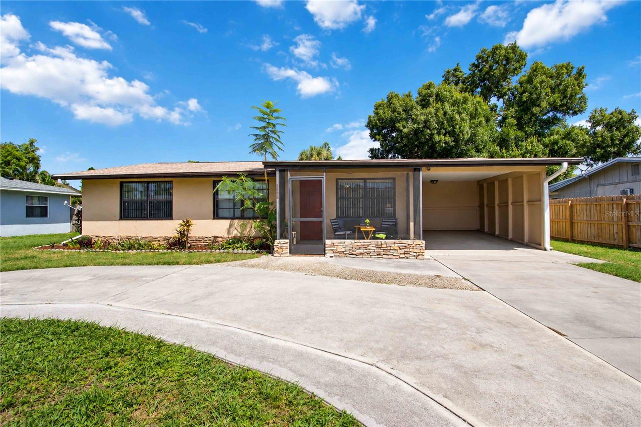 2127 Shawnee St., Sarasota, FL 34231