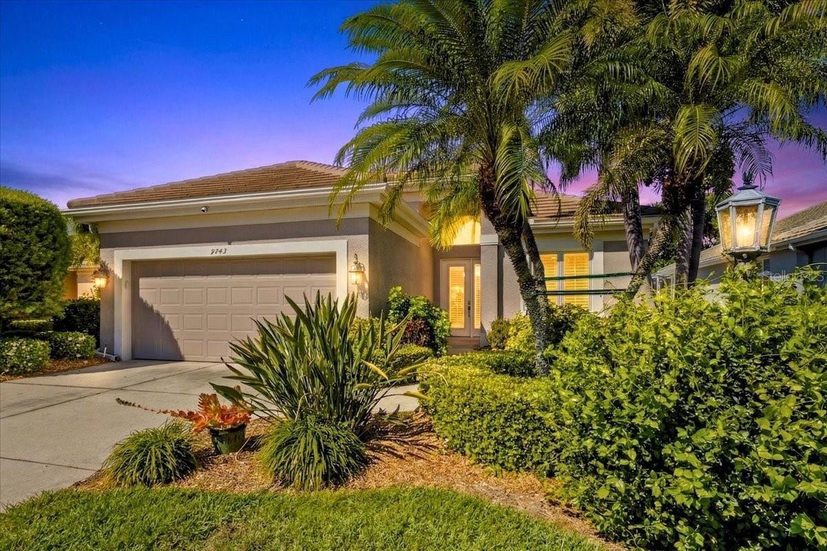 9743 53rd Dr., Bradenton, FL 34211