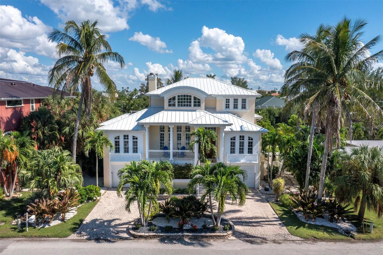 550 Norton St., Longboat Key, FL 34228