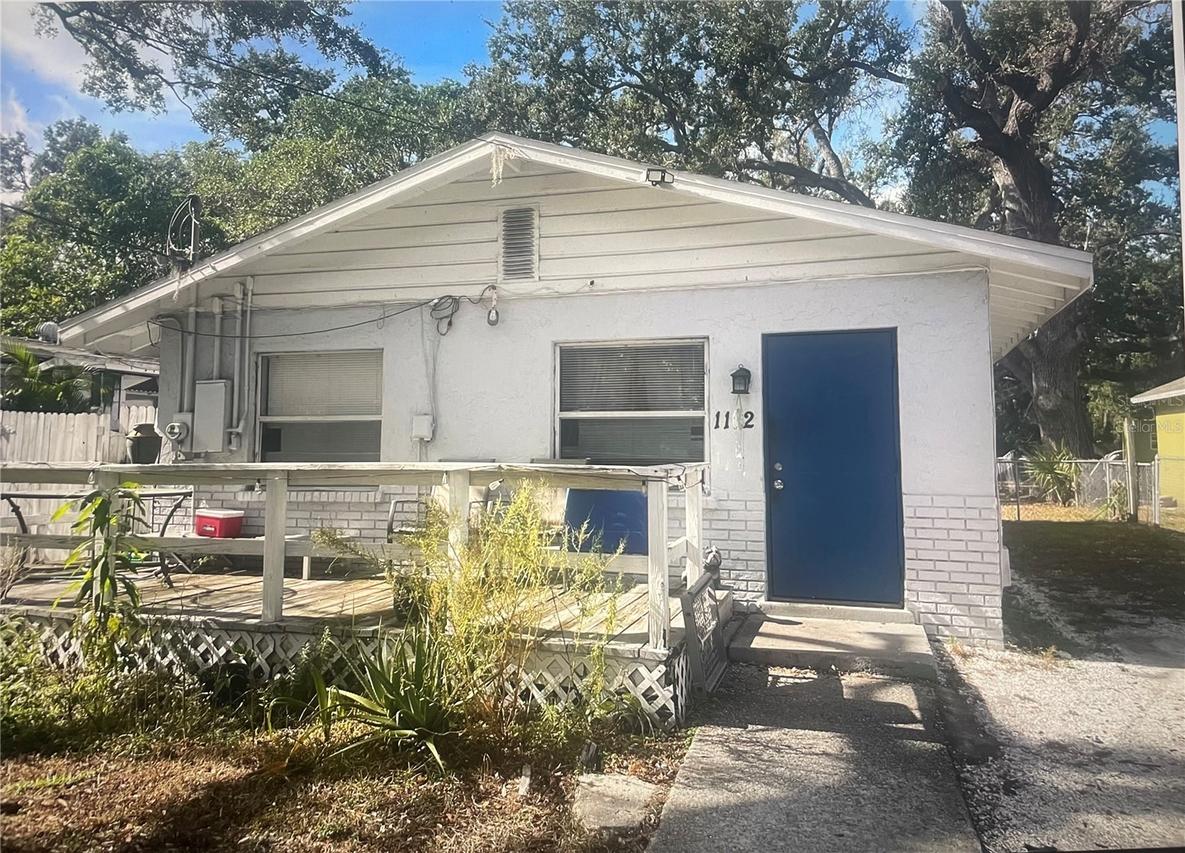 1112 6th St., Bradenton, FL 34208