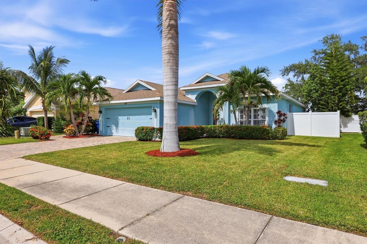 5718 48th Street Cir., Bradenton, FL 34203