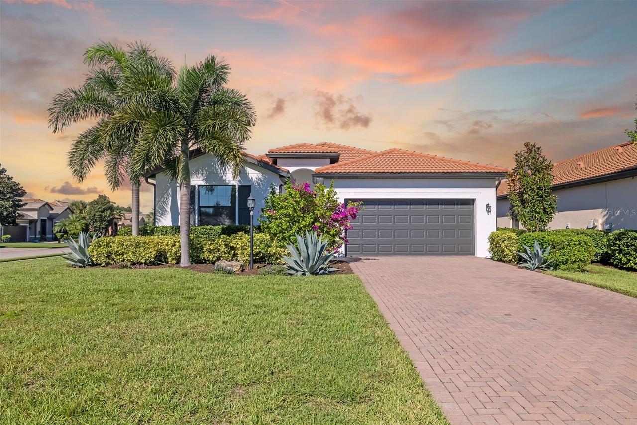 4602 Royal Dornoch Cir., Bradenton, FL 34211