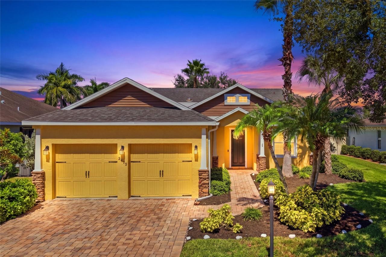 3415 72nd Dr., Sarasota, FL 34243