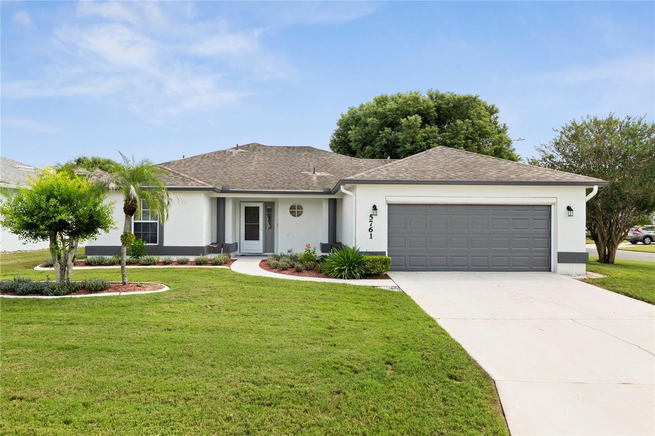 5761 Macaw Pl., Lakeland, FL 33809