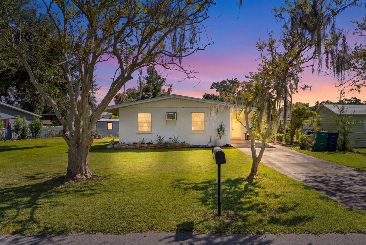 704 19th Ave., Palmetto, FL 34221