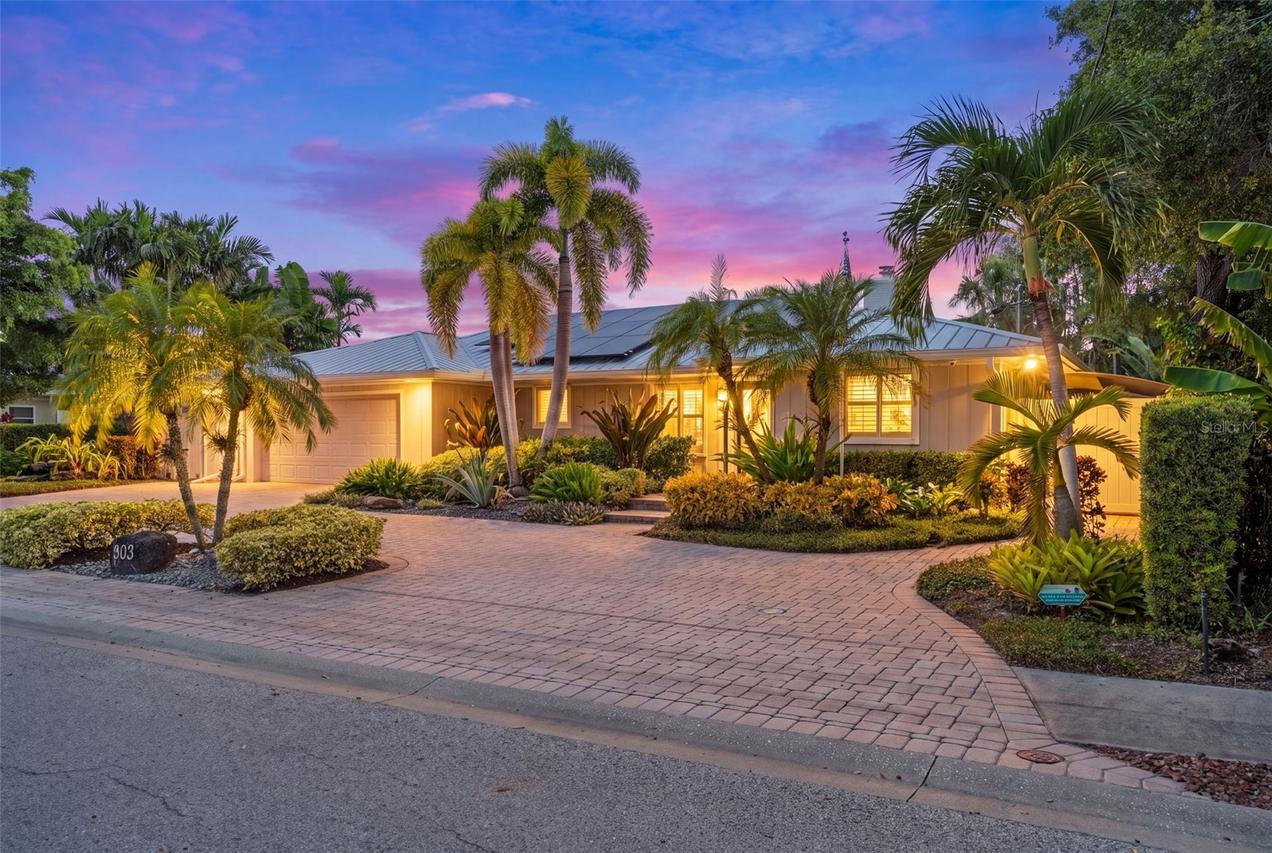 903 20th Ave., Palmetto, FL 34221