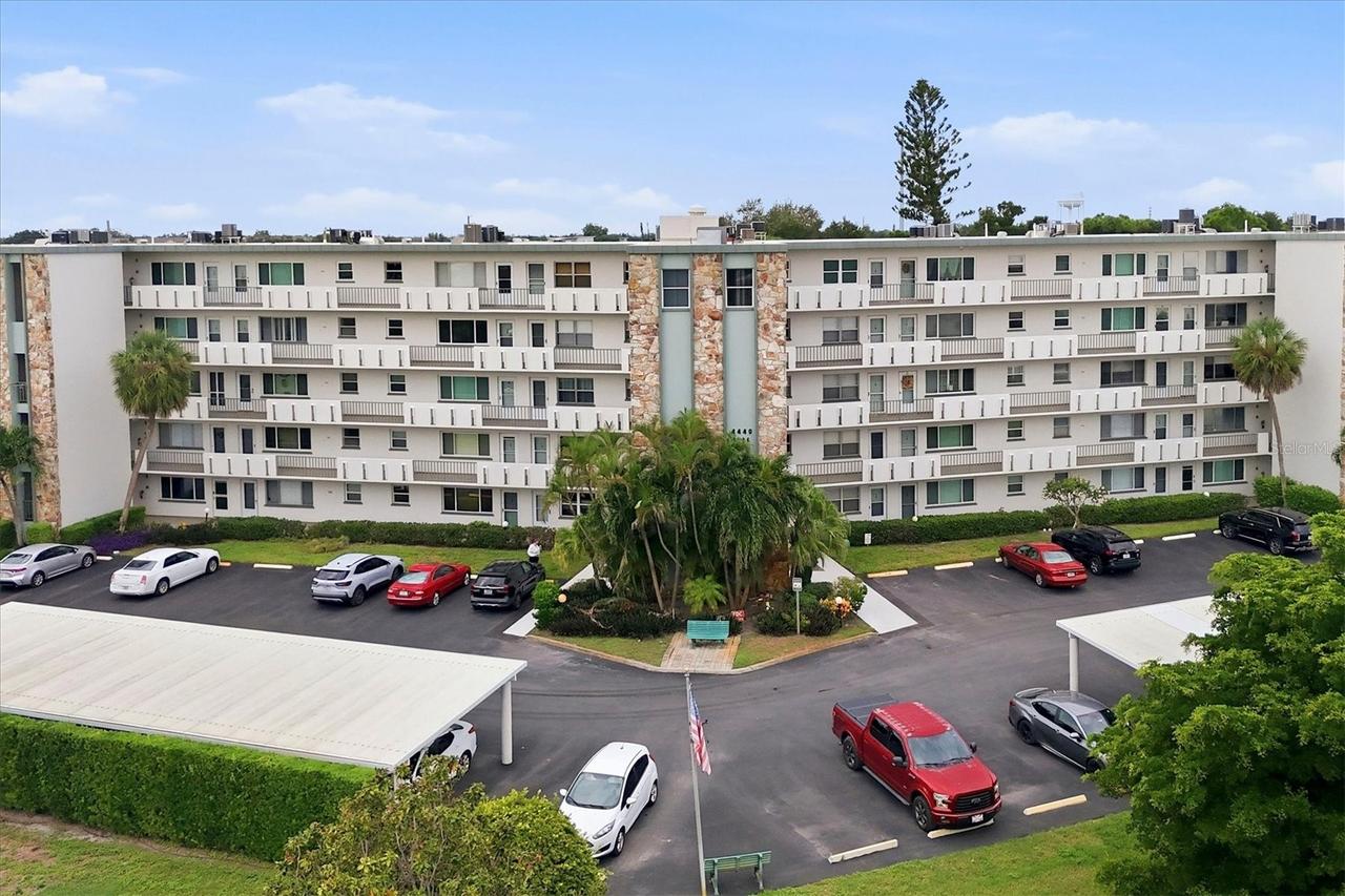 4440 Ironwood Cir. #409D, Bradenton, FL 34209