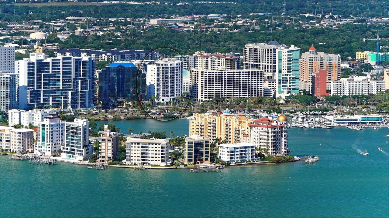 1233 N Gulfstream Ave. #1404, Sarasota, FL 34236