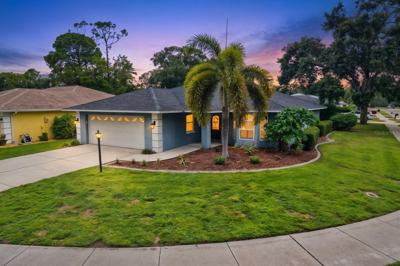 4645 Breezy Pines Blvd., Sarasota, FL 34232