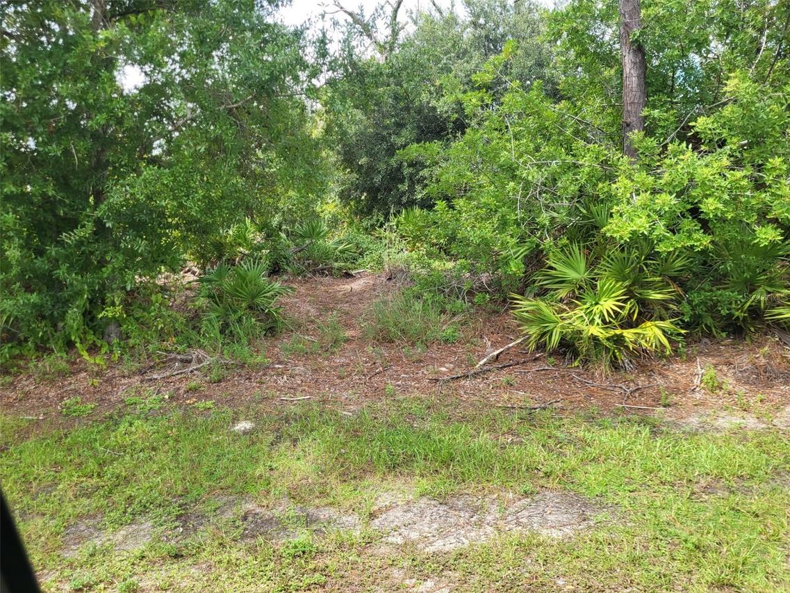 7429 Quaker St., Englewood, FL 34224