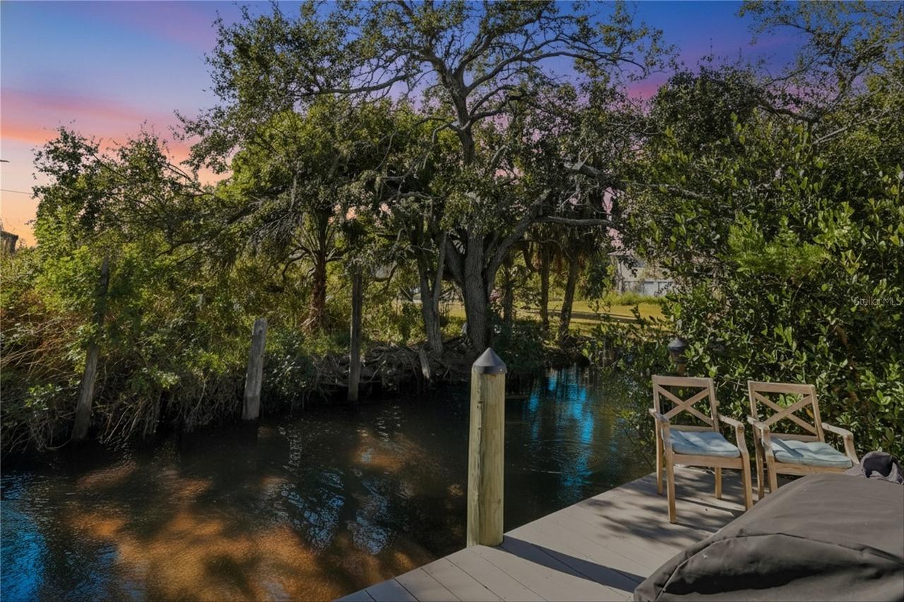 27 Michiana Dr., Terra Ceia, FL 34250