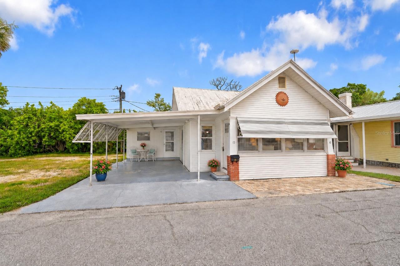 12 Lafayette St., Bradenton, FL 34208