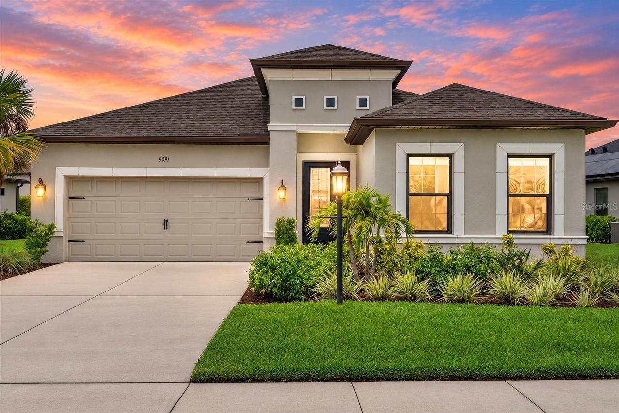 9291 Starry Night Ave., Sarasota, FL 34241