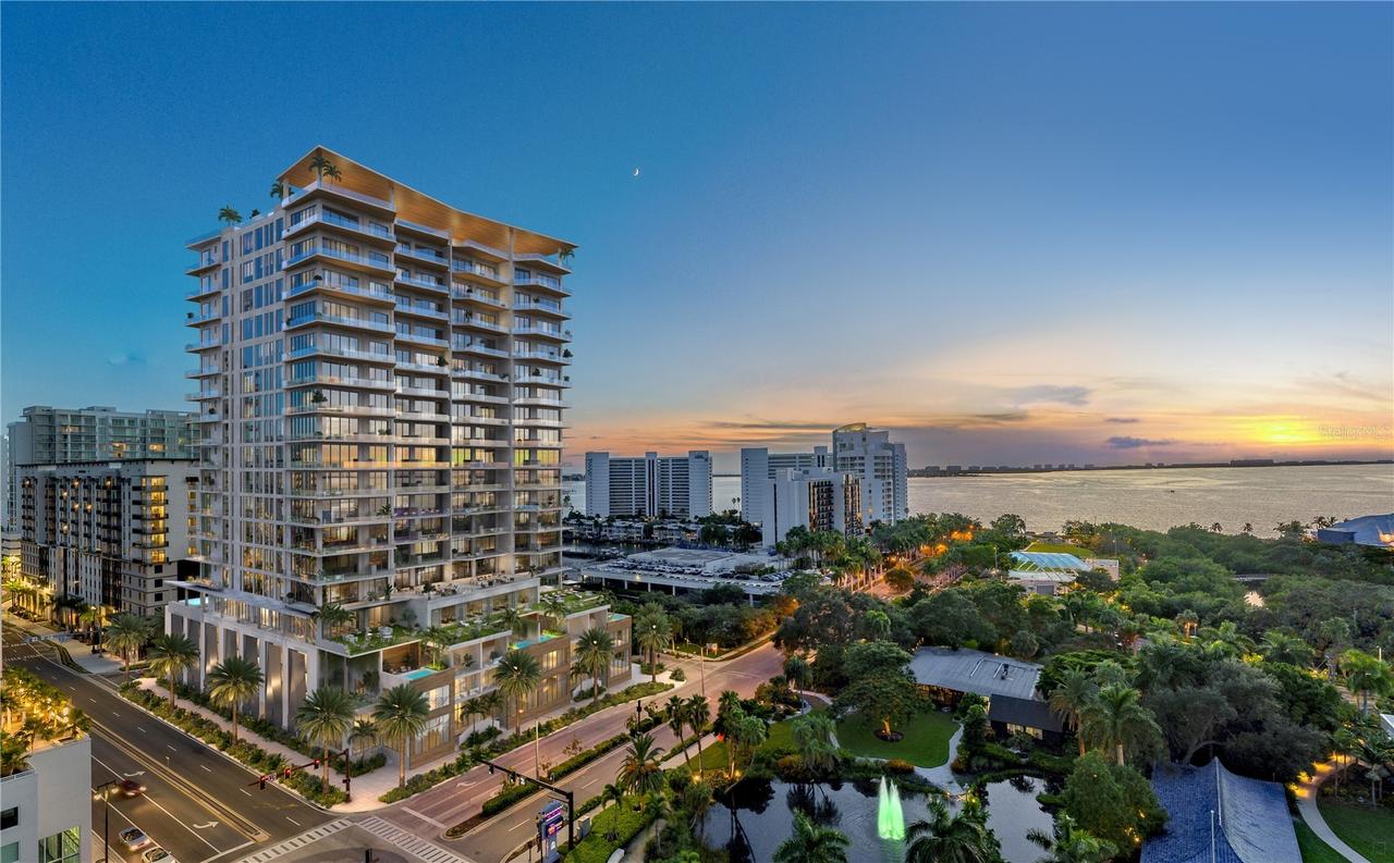 668 Quay Commons #1703, Sarasota, FL 34236