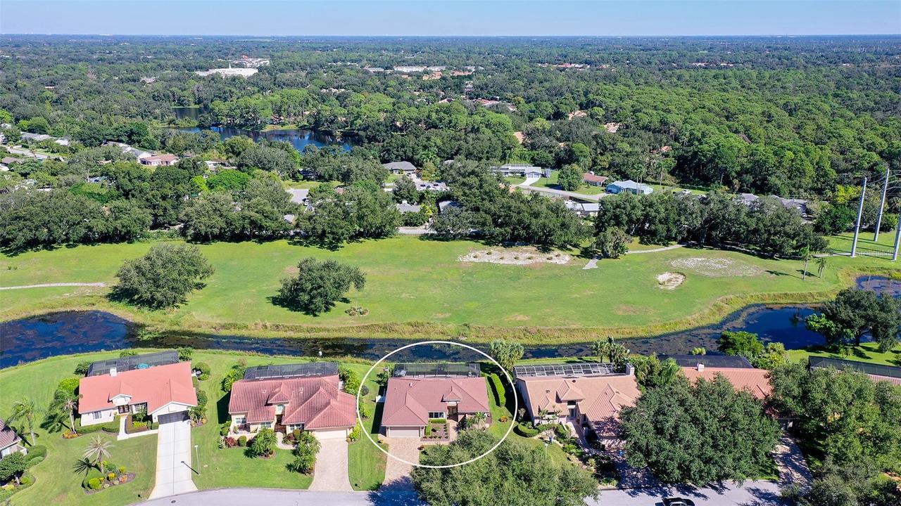 4357 Highland Oaks Cir., Sarasota, FL 34235