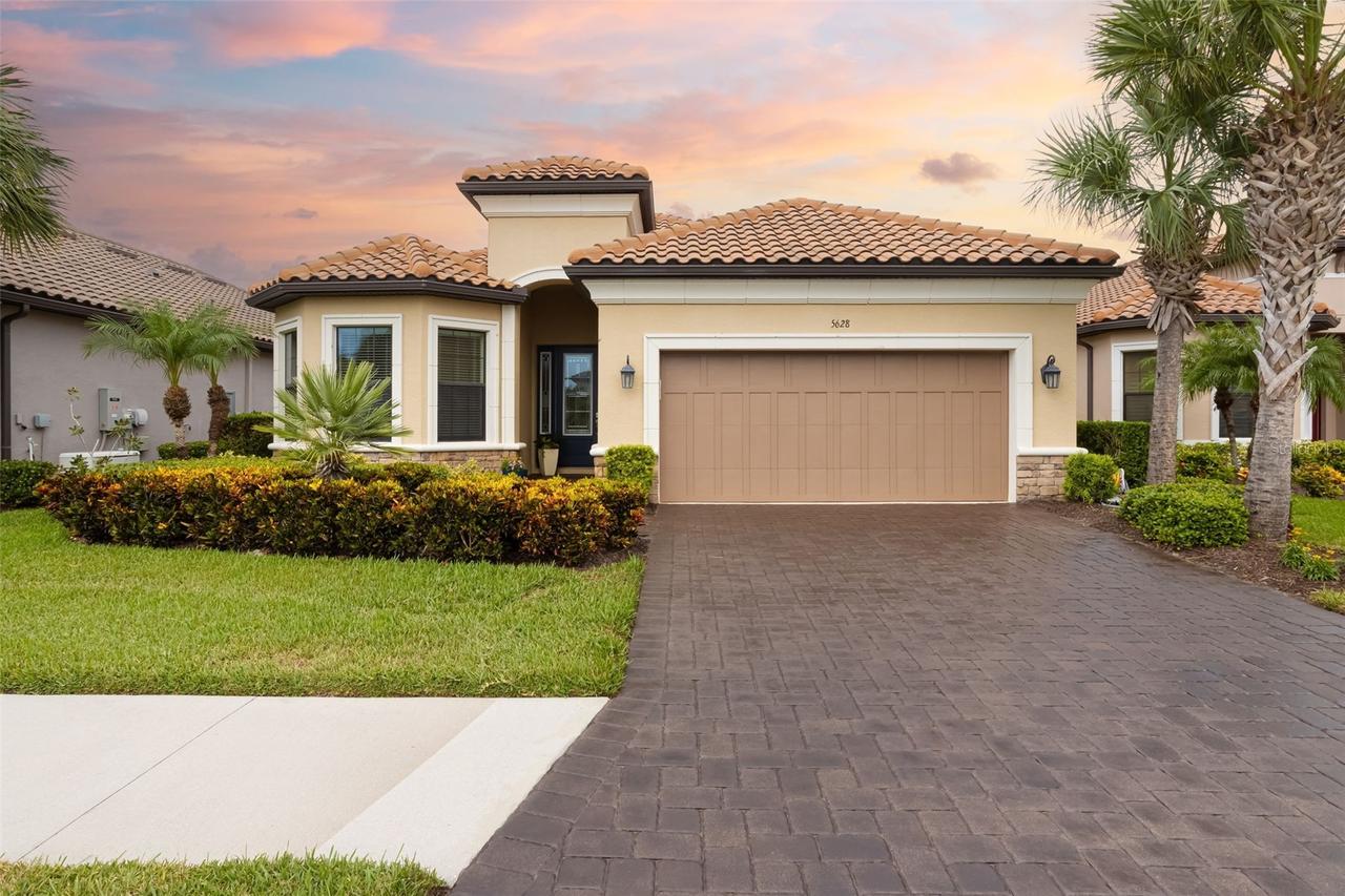 5628 Semolino St., Nokomis, FL 34275