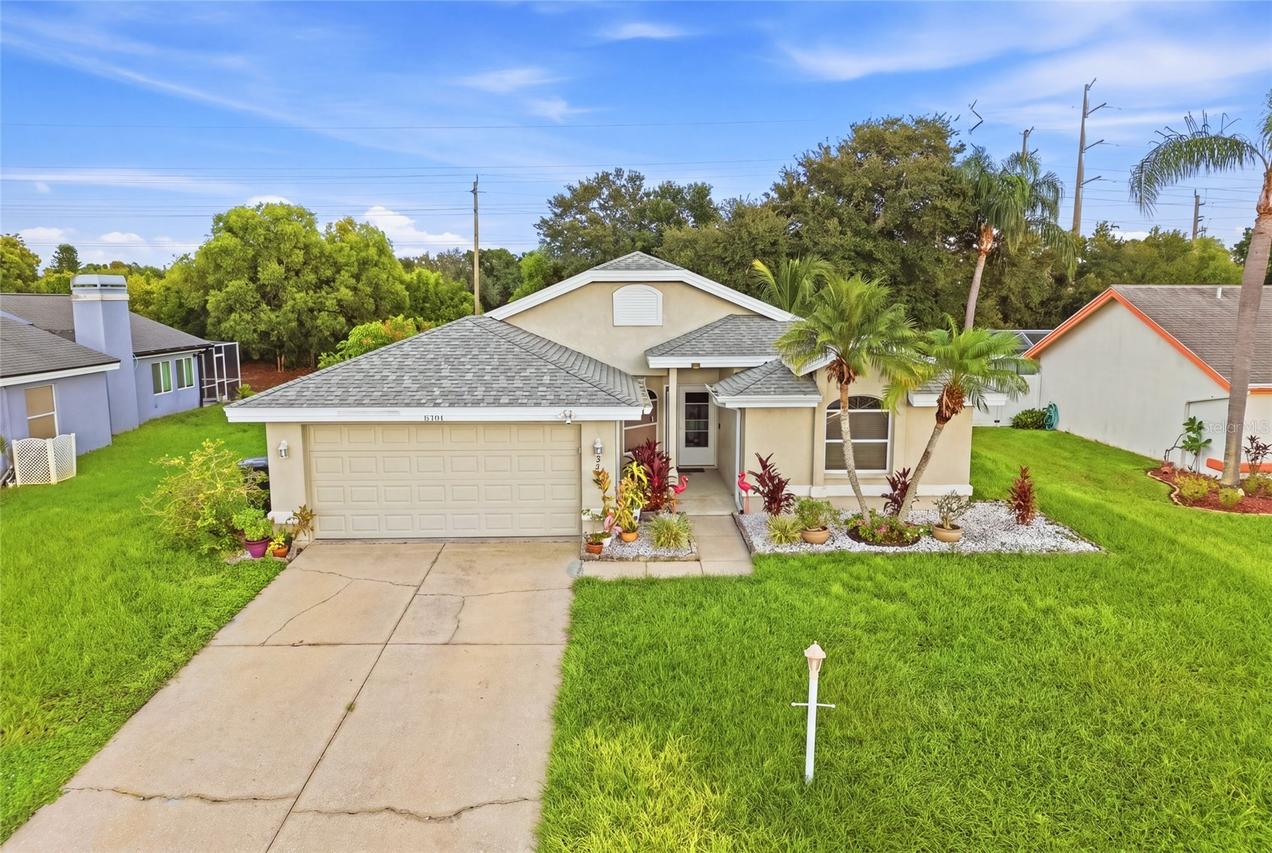5301 72nd St., Bradenton, FL 34203