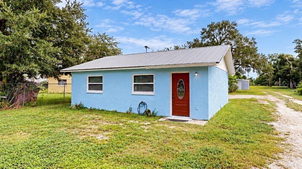 330 12th St., Palmetto, FL 34221