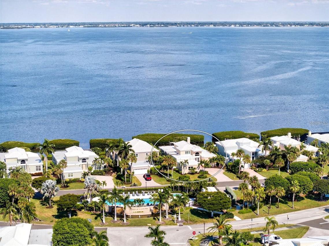3488 Mistletoe Ln., Longboat Key, FL 34228