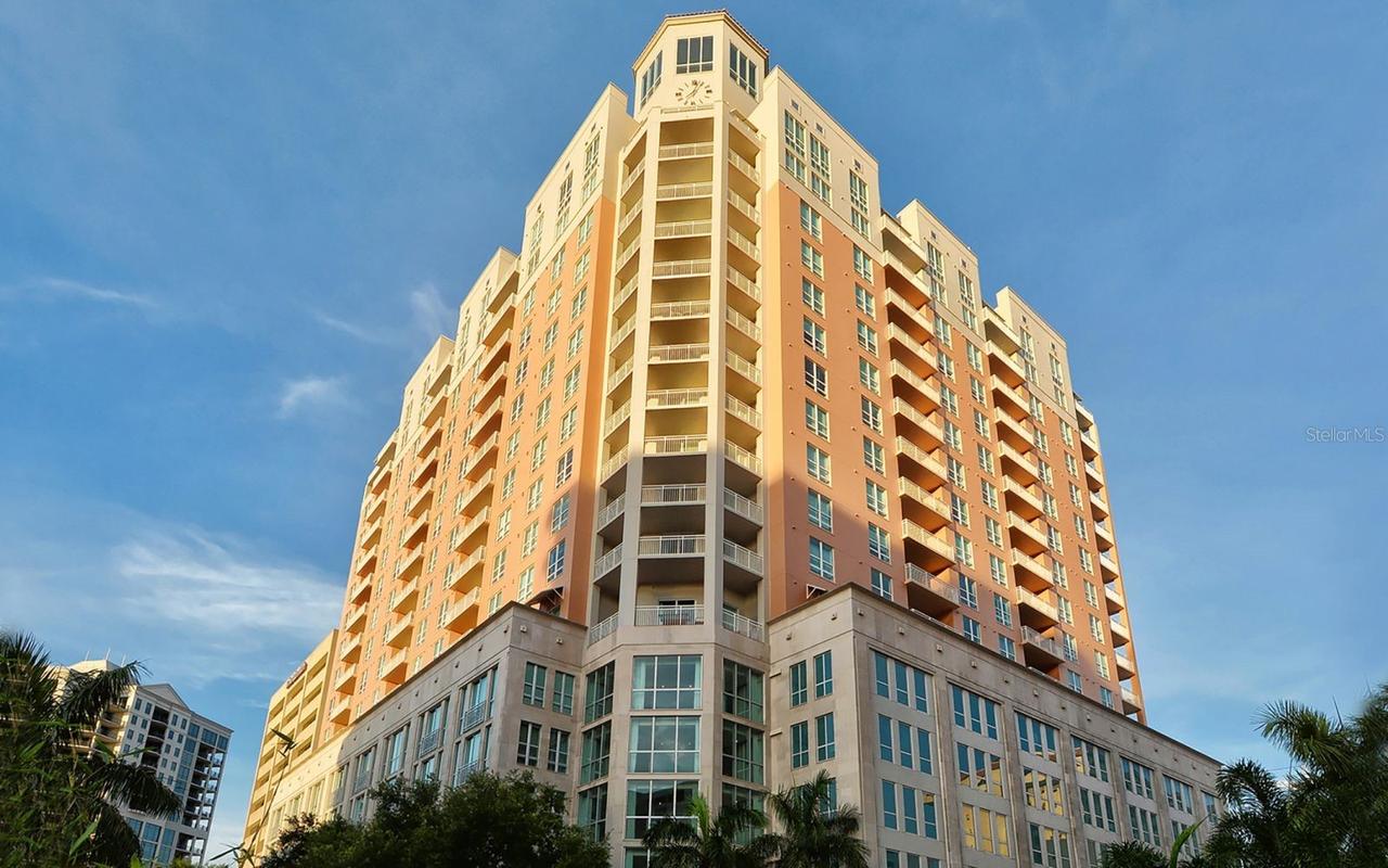 1350 Main St. #1208, Sarasota, FL 34236