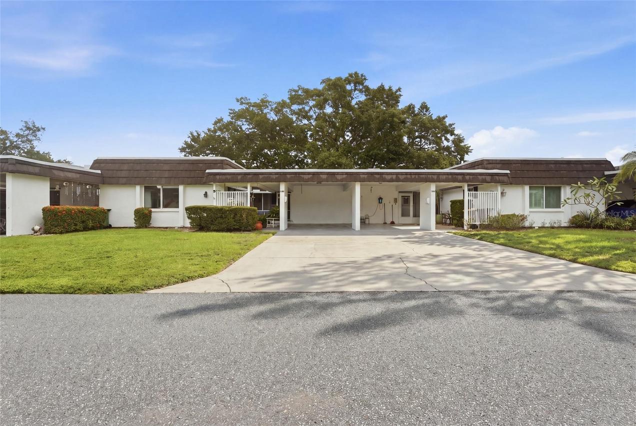 3964 Ashwood Ln. #34, Sarasota, FL 34232